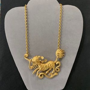 Stunning Vintage CROWN TRIFARI Gold Tone Dragon Statement Necklace